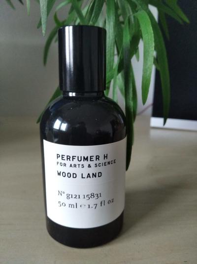 Perfumer H Wood land - inzerce - Arome.cz